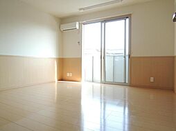 ヴィラ　マグノリア 201 2階1LDKのリビング/ダイニング