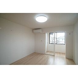 ルーツショアIV 203 2階1Kのリビング/ダイニング