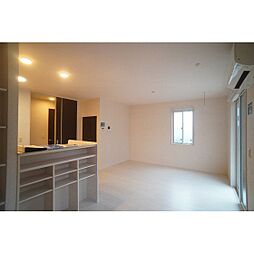 グランテラス三俣 101 1階3LDKのリビング/ダイニング