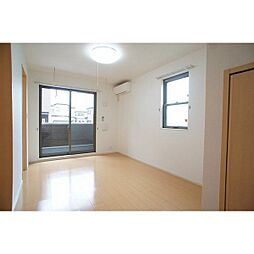 トレヴィII 105 1階1SKのリビング/ダイニング