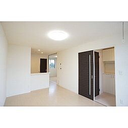 ベルビューＢ 102 1階1LDKのリビング/ダイニング