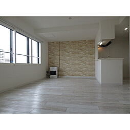 NCウイング円山 302 3階1LDKのリビング/ダイニング