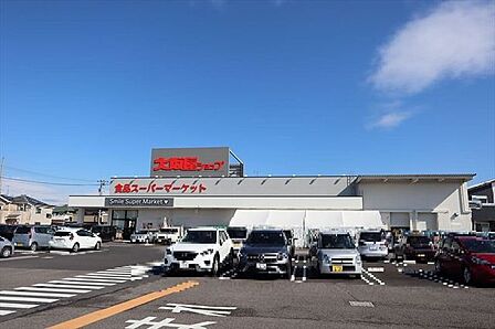 大阪屋ショップ 江南店 640m