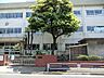 周辺：江戸川区立大杉東小学校 730m