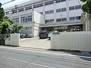江戸川区立葛西第三中学校 530m