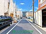 その他：【現地写真】制振ダンパーMAMORYを採用！内部の特殊高減衰ゴムが地震の振動エネルギーを熱に変換して吸収し、建物の変形を抑えます。(2026年10月撮影)