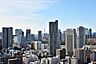 その他：【住戸からの眺望写真】住戸から東京タワーとスカイツリーが望めます(天候による)。夜景などを眺めながら、贅沢な時間が過ごせそうです。