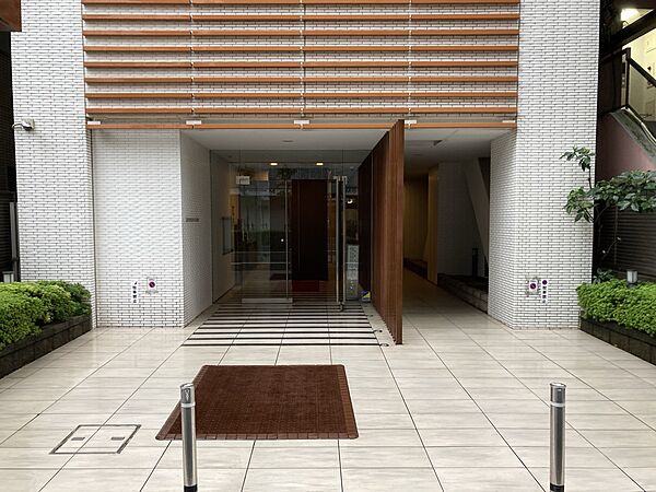 エントランスを拡大表示