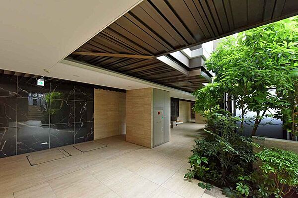 エントランス