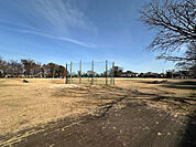 公園「川間駅南中央公園まで1310m」