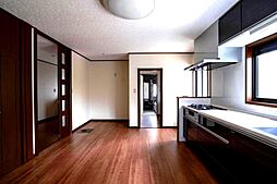 前原東戸建住宅 1階4LDKのリビング/ダイニング