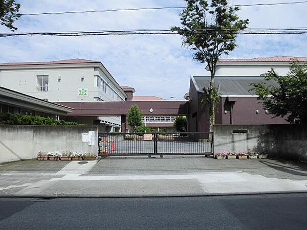 画像4:足利市立けやき小学校(490m)