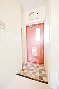 シューズボックス付きの玄関です
