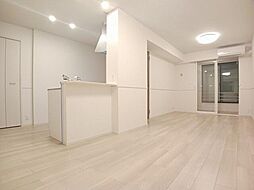 フリッシュ　H 101 1階1LDKのリビング/ダイニング