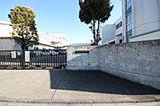 足利市立毛野南小学校(575m)