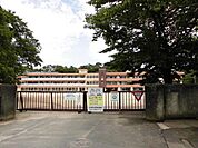 足利市立山辺小学校(2、307m)