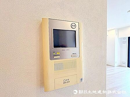 TVモニター付きインターホンで来客者の顔が確認できるので、安心ですね!