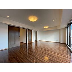 アーバンコート市ヶ谷 5階2LDKのリビング/ダイニング