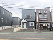 木造ならでは心やすらぐ住まいです。耐震補強工事行ってます。
