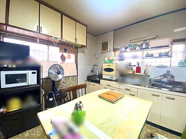 キッチン 奈良市高畑町