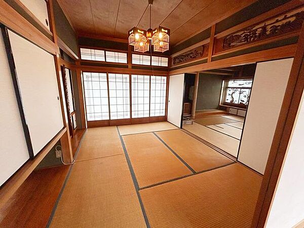 室内を拡大表示