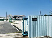 知多中学校　徒歩約10分　750ｍ