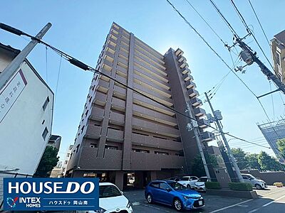 外観:【愛犬・愛猫と一緒に過ごせる安心の暮らし】ペット飼育相談可の13階建てマンション!大切なペットやご家族と快適に過ごせる落ち着いた住環境で、毎日の散歩や暮らしももっと楽しみになりますね♪ 外観:【愛犬・愛猫と一緒に過ごせる安心の暮らし】ペット飼育相談可の13階建てマンション!大切なペットやご家族と快適に過ごせる落ち着いた住環境で、毎日の散歩や暮らしももっと楽しみになりますね♪