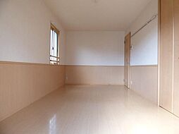 ラヴァ・フロー 1階1Kのリビング/ダイニング