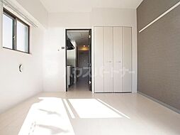 クレシェンテ梅月 6階1Kのリビング/ダイニング