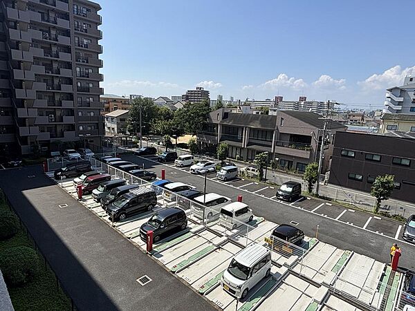 駐車場を拡大表示