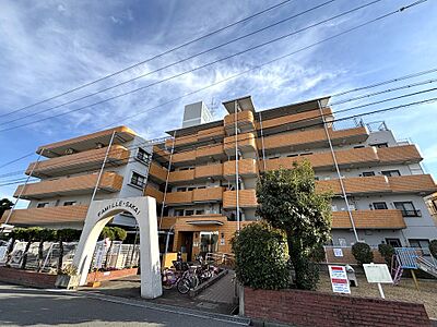 外観：閑静な住宅街に立地しています♪