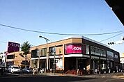 イオン南平岸店 162m