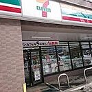 セブンイレブン札幌大通東3店 912m