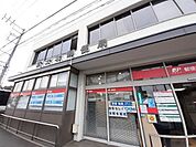 郵便局「富士北郵便局まで2379m」