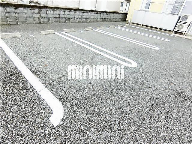 4 / 5