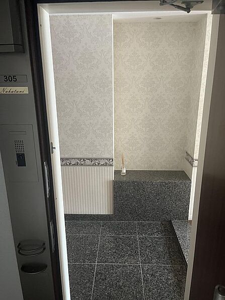 玄関