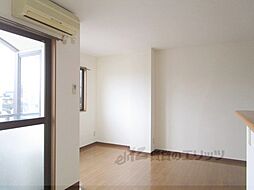 松ぼっくり 2階2LDKのリビング/ダイニング