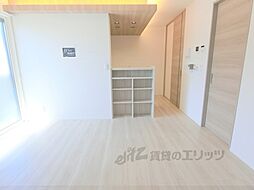 ＢＲＡＮＳＩＡ出町 105 1階1LDKのリビング/ダイニング