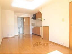 ピュアハート　Ｂ棟 2階2LDKのリビング/ダイニング