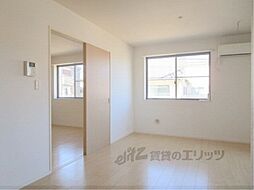 JR東海道・山陽本線 石山駅 徒歩15分の賃貸マンション 2階1LDKのリビング/ダイニング