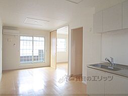 ディアコートII 2階2LDKのリビング/ダイニング