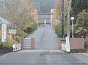 石部中学校まで2100メートル