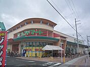 フレンドマート　南草津店まで1200メートル