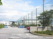 南中学校まで1800メートル