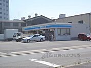ローソン　伏見新堀川店まで950メートル