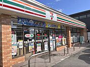 セブンイレブン　京都上鳥羽南鉾立町店まで240メートル