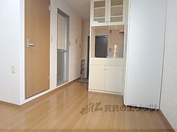 クレセント久津川 1階1Kのリビング/ダイニング