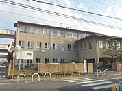 富野小学校まで800メートル