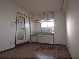 JR東海道・山陽本線 向日町駅 3.2kmの賃貸マンション 2階1LDKのリビング/ダイニング