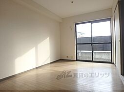 JR奈良線 JR藤森駅 徒歩5分の賃貸アパート 1階3LDKのリビング/ダイニング